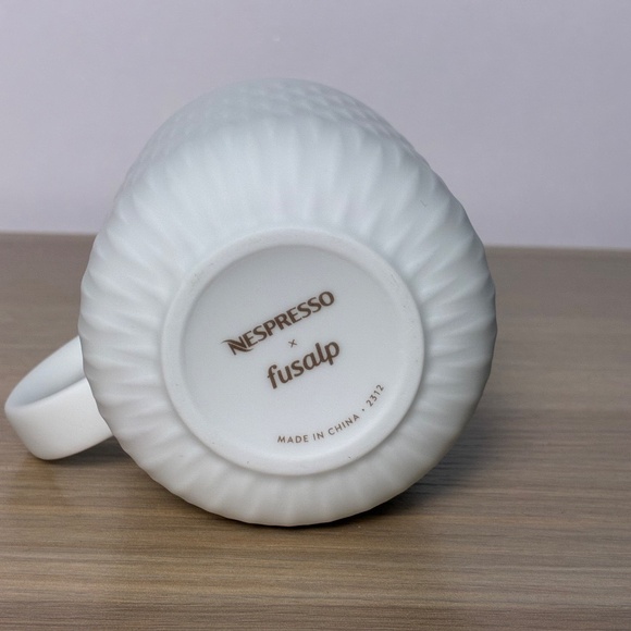 Nespresso x Fusalp Limited Edition Ceramic Coffee Mug – White Textured - Picture 2 of 4